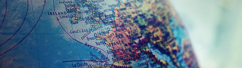 bannière décorative globe à relief terrestre 