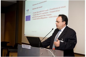 Hugues BESANCENOT, Sous-directeur de la lutte contre les fraudes, des contrôles et de l'éloignement (SDEC)
