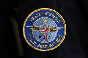 police aéronautique
